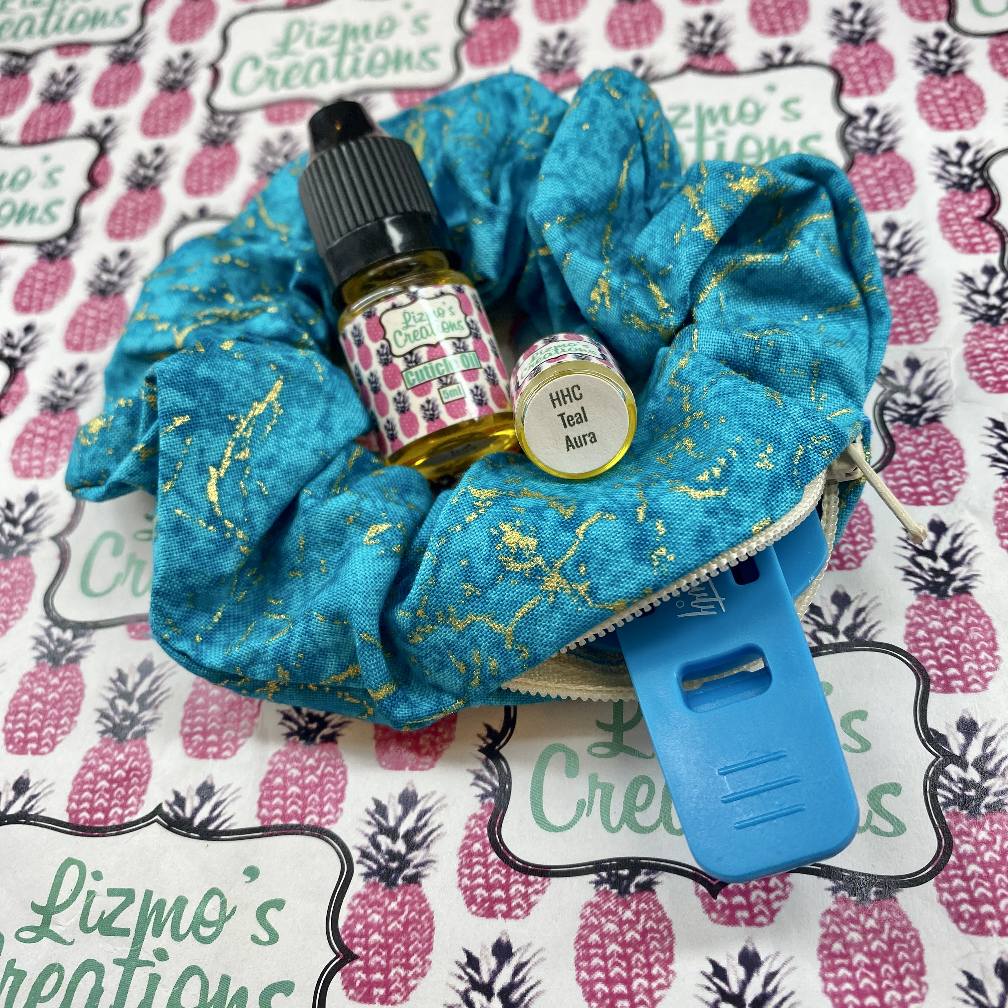 Lizmo's Creations: Scrunchie+ Duo "Teal Aura" *OVERSTOCK* - Image 8