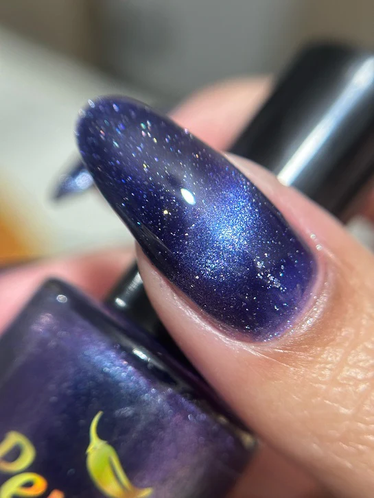 Pepper Polish: SINGLE "Siren's Light" (Magnetic) *OVERSTOCK* - Image 17